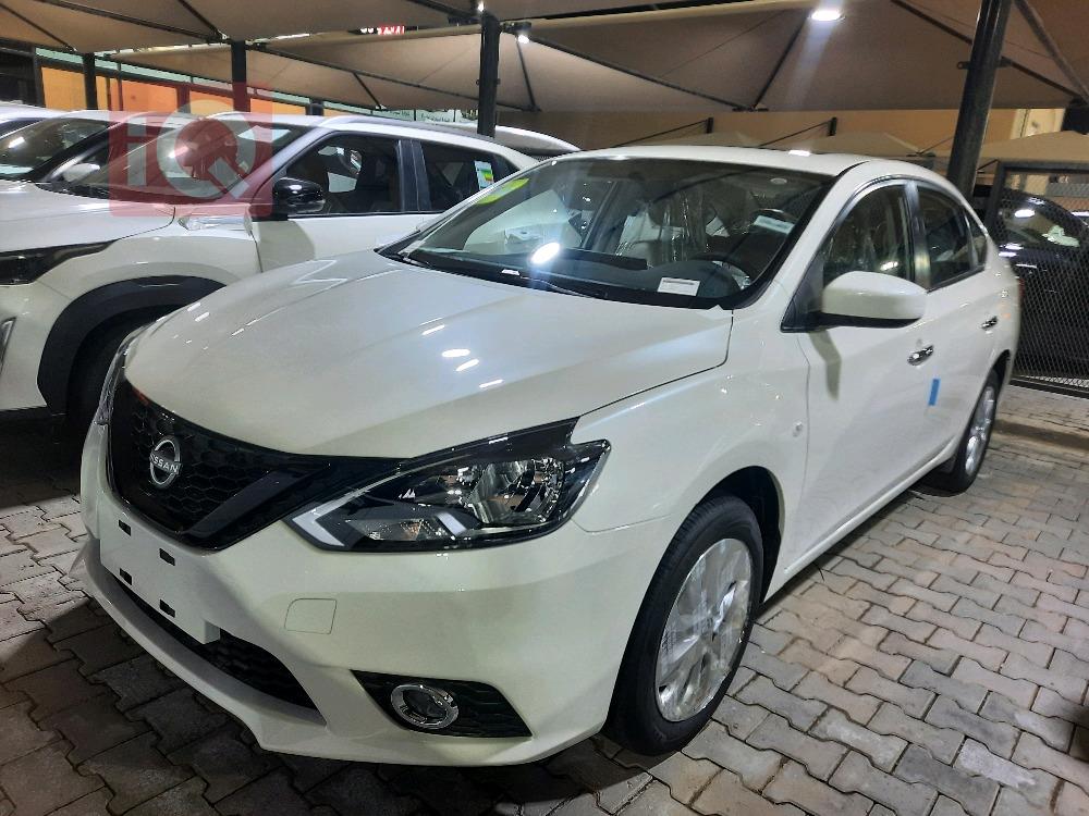 نيسان سنترا